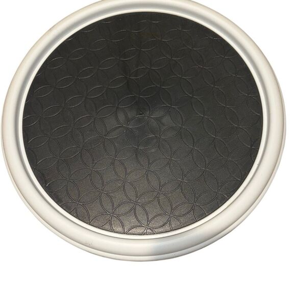 Non skid organizing lazy Susan 12” Turntable - Picture 10 of 13